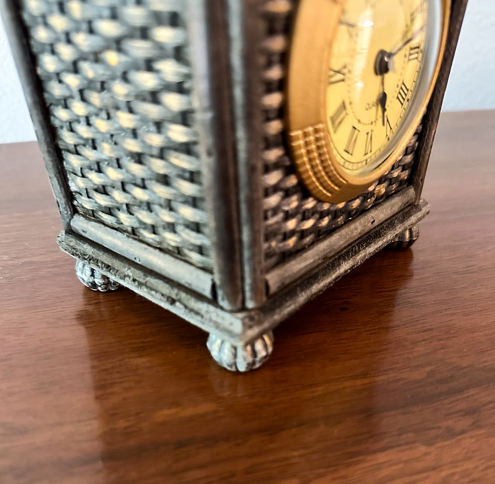 Thumbnail: Vintage Wicker Clock
