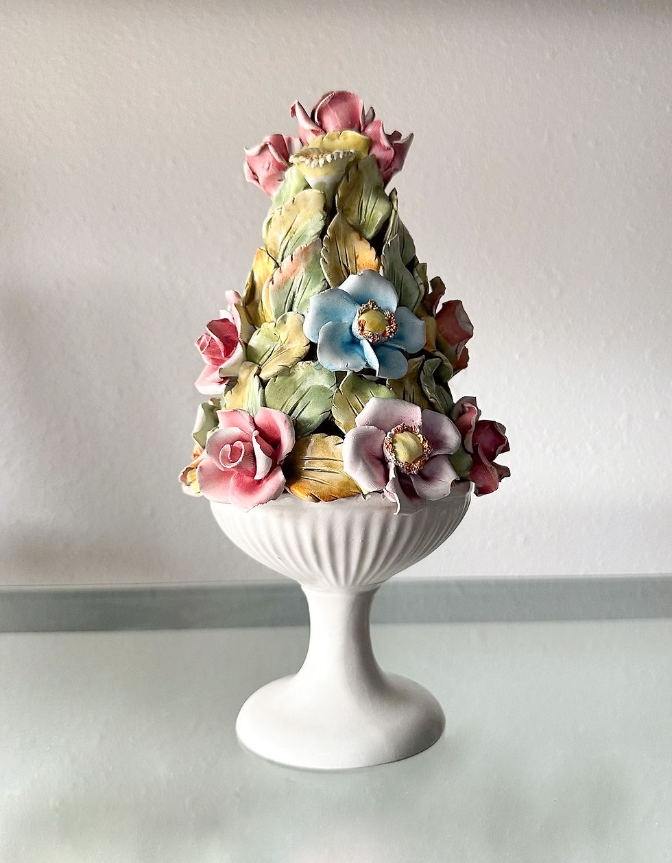 Thumbnail: Vintage Capodimonte Topiary