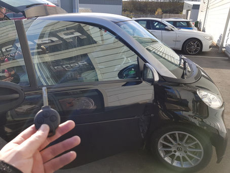 Mercedes smart car key programming 3 button remote key
