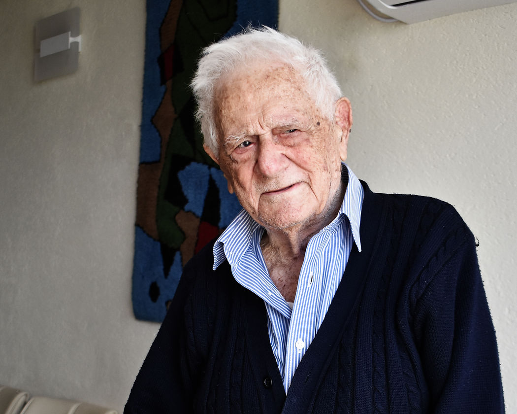 אהרון אמסלם