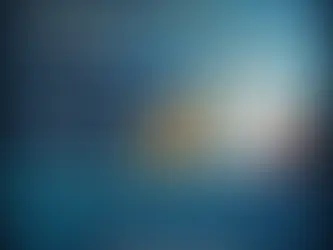 Imagem ilustrativa de remessa internacional de amostras grátis com avião, caixas e documentos aduaneiros, representando envio para teste e avaliação.