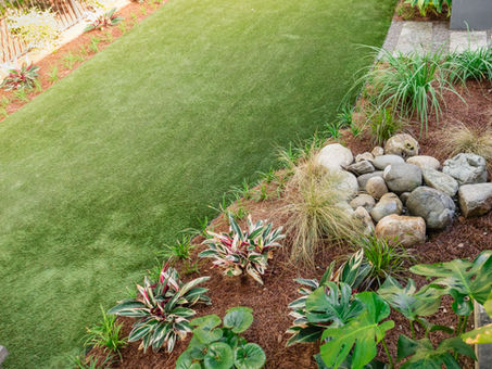 The Case for Turf 🌱 Why Artificial Grass Makes Sense in Late Summer