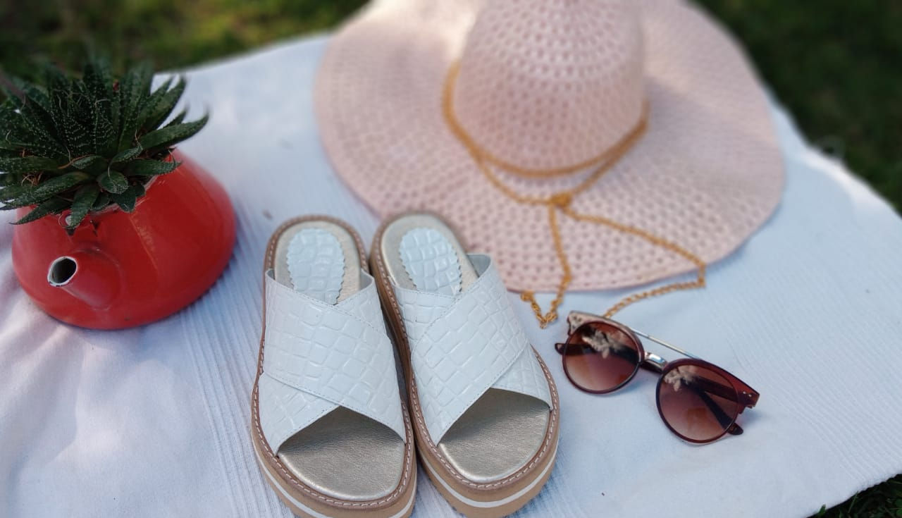sandalias Croco (T35)