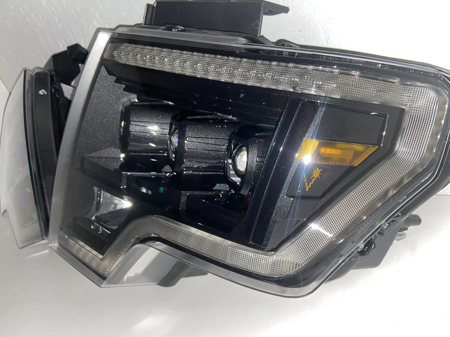 09-14 F150 Morimoto XB LED Headlights