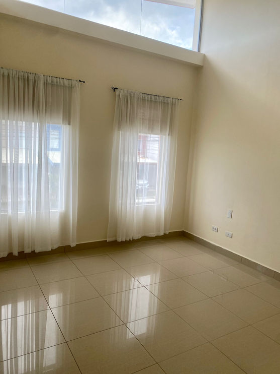 WhatsApp Image 2023-01-10 at 14.07.19 (3).jpeg