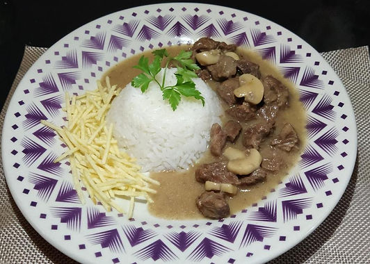 Molho Madeira com champignon