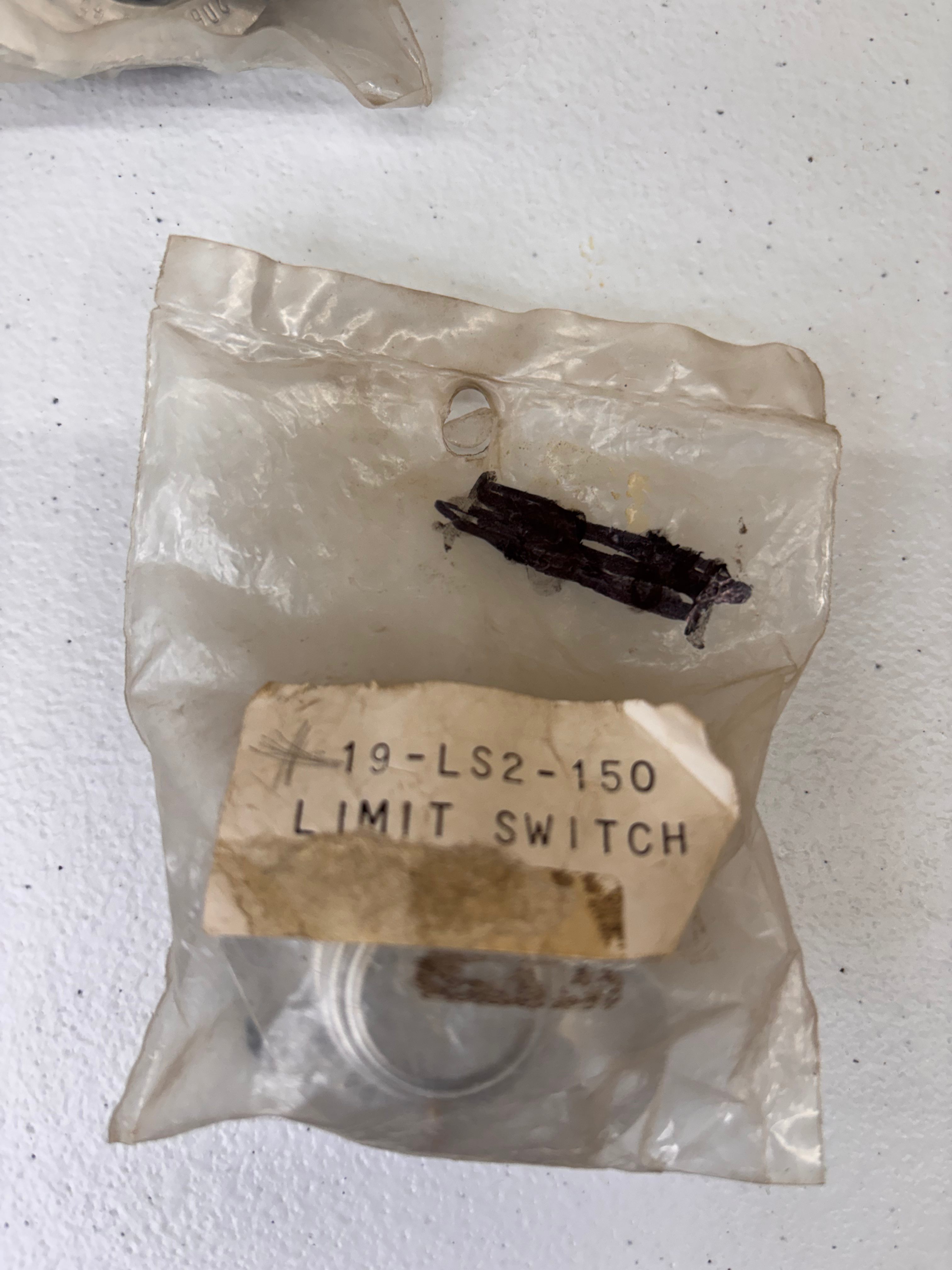 R Line 19 LS2-150