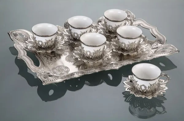 Tulip Design Silver-White Color tea Cups For Six