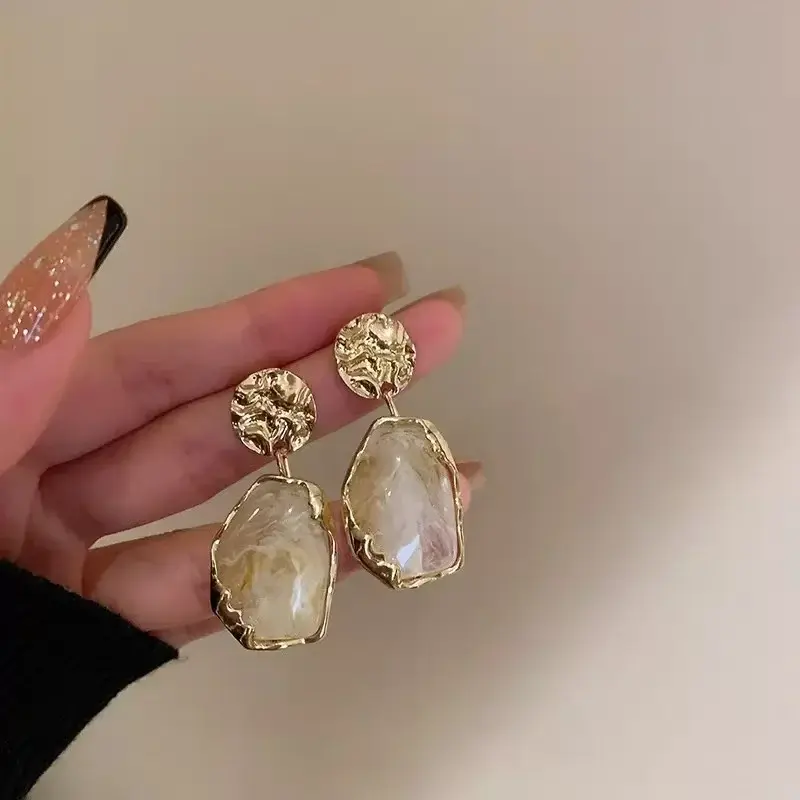 Thumbnail: 2PCS New Fashionable Simple Rhinestone Square Regular Stone Women's Earrings Ret