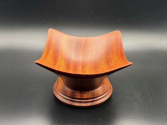 Thumbnail: African Sapele, showing off its cool grain patterns and lovely light-to-dark brown colors.