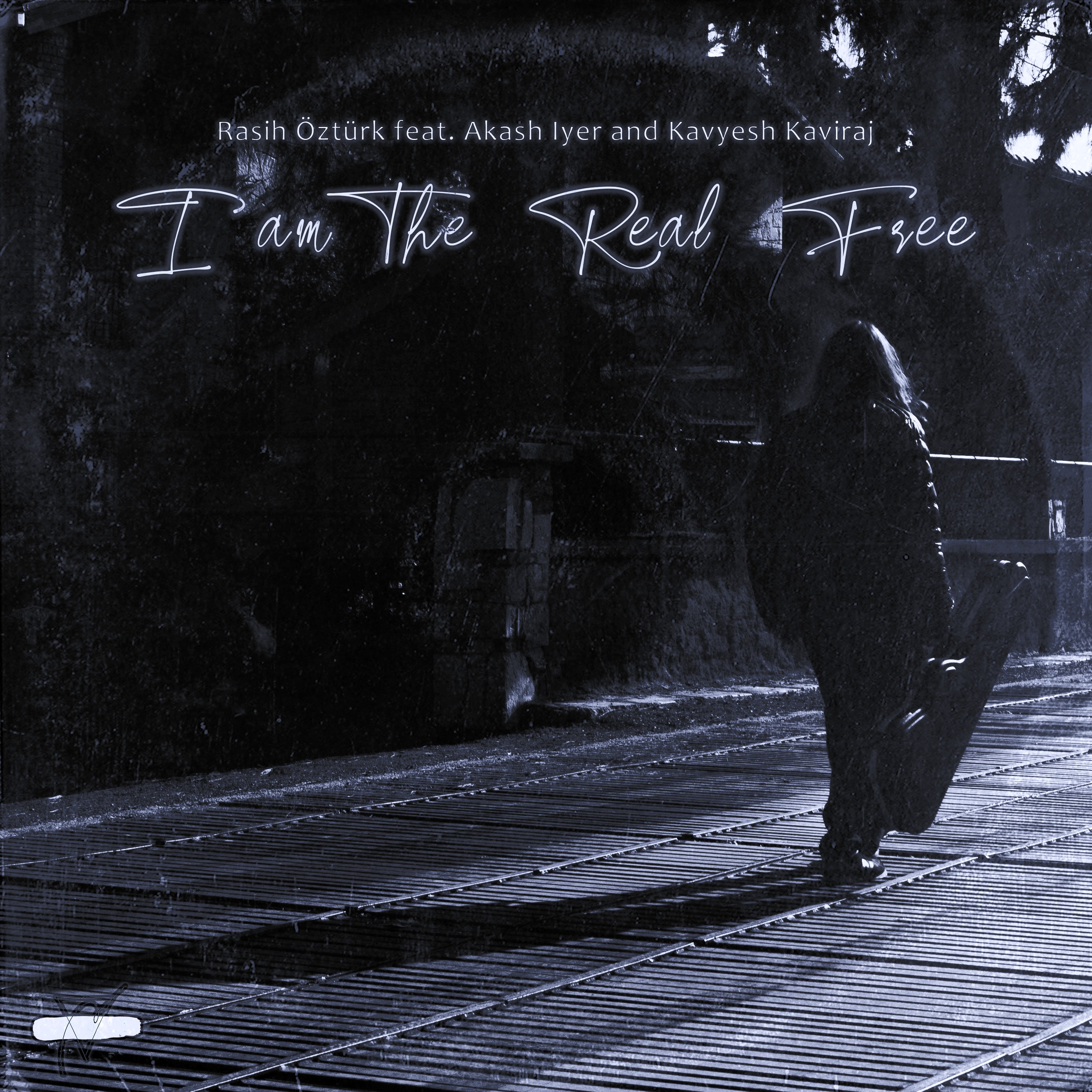 Songwriter/Arranger: Rasih Öztürk
Voice: Akash Iyer
Piano: Kavyesh Kaviraj
Mixing & Mastering Engineer: Yiğit Yeşildağ