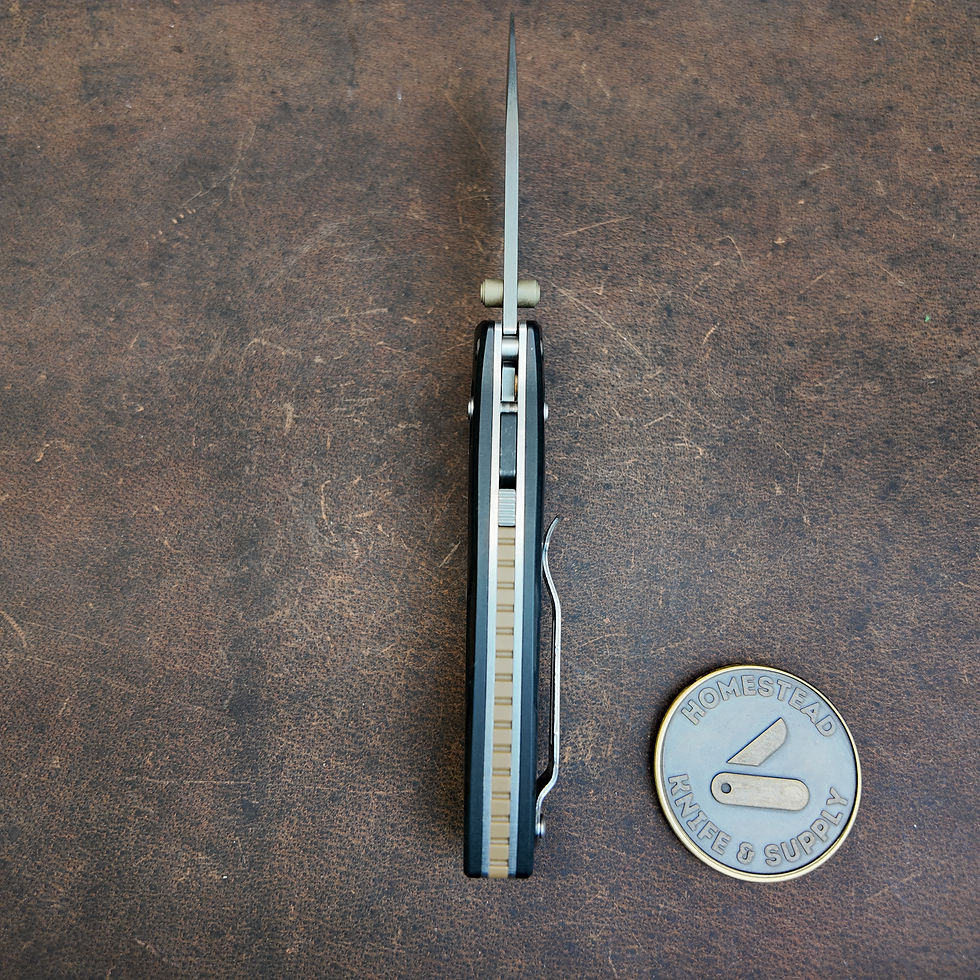 Thumbnail: Benchmade Mini Barrage® | Blue Canyon Richlite