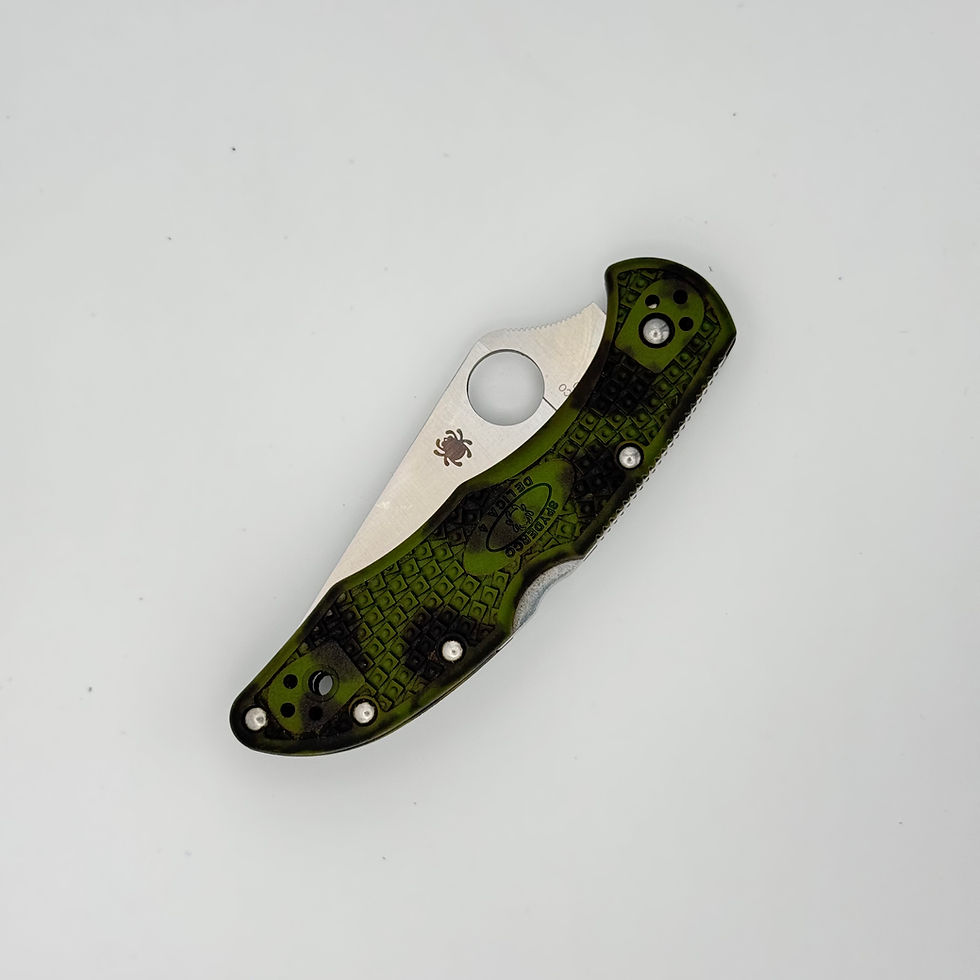 Thumbnail: Spyderco Delica 4 Knife Flat Ground Zome Green FRN (2.88" Satin)