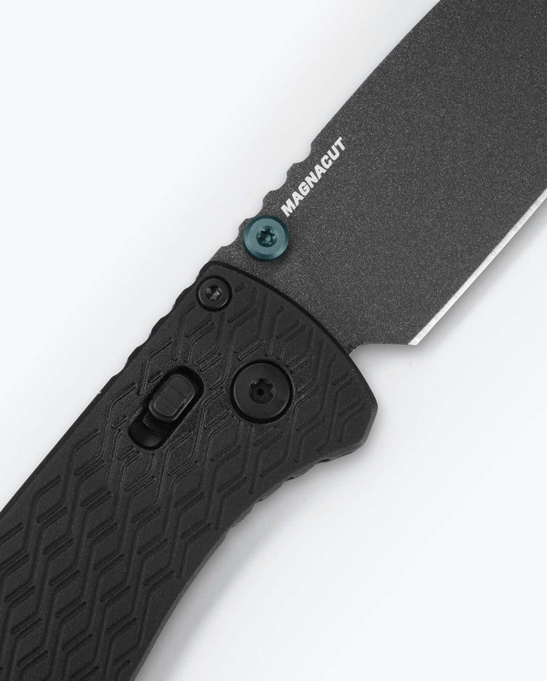 Thumbnail: Bugout® Vapyr™ | Black Aluminum | Drop-Point