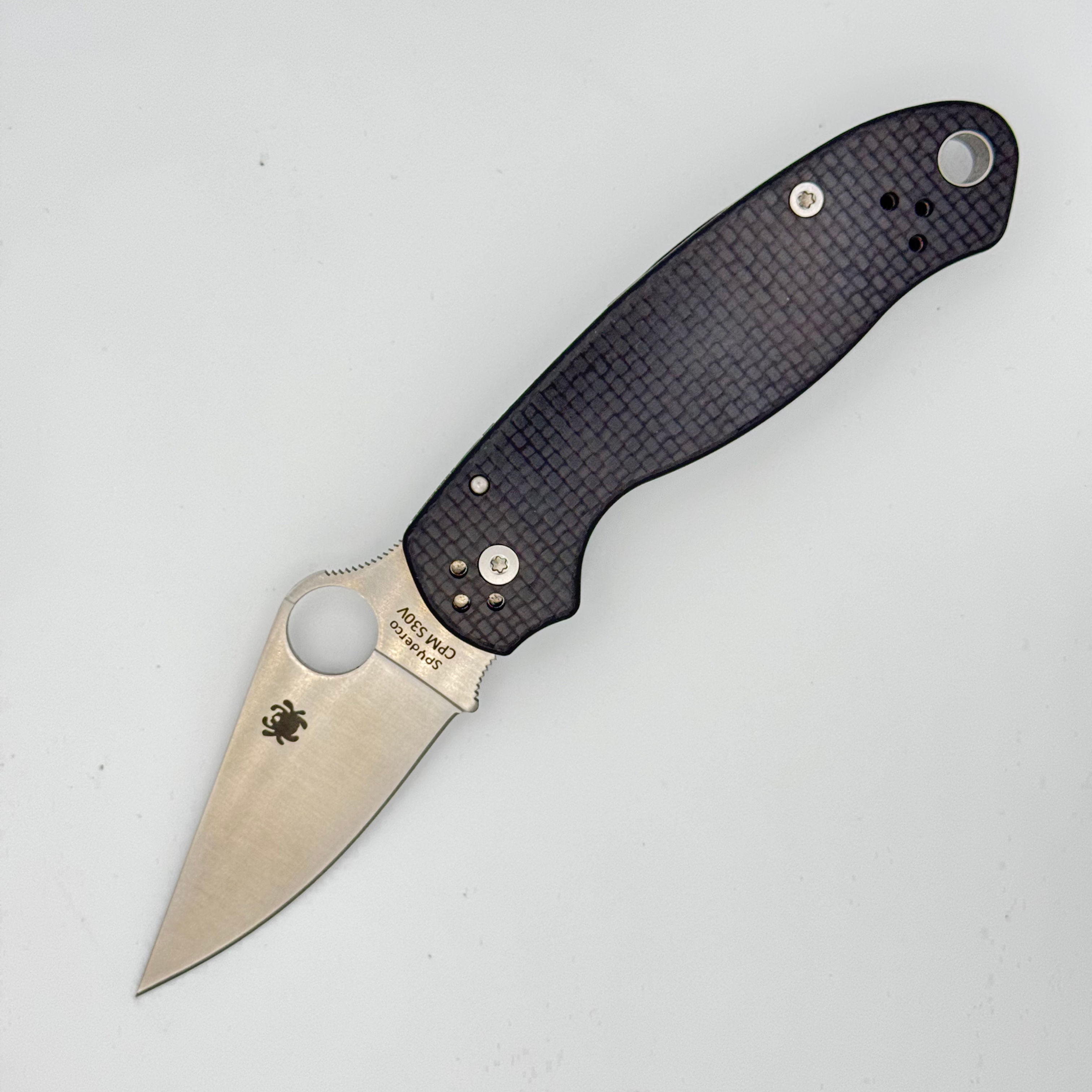 Spyderco Para 3 | Carbon Fiber | 3" Satin S30V Blade
