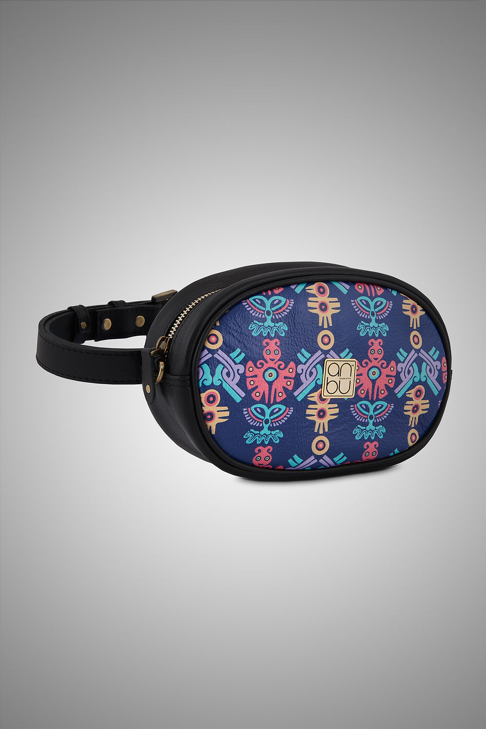 Thumbnail: LEATHER WAIST POUCH - THE MOHICAN TRINITY