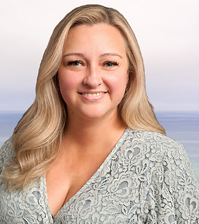 Penny McCreery Headshot_edited_edited.jp