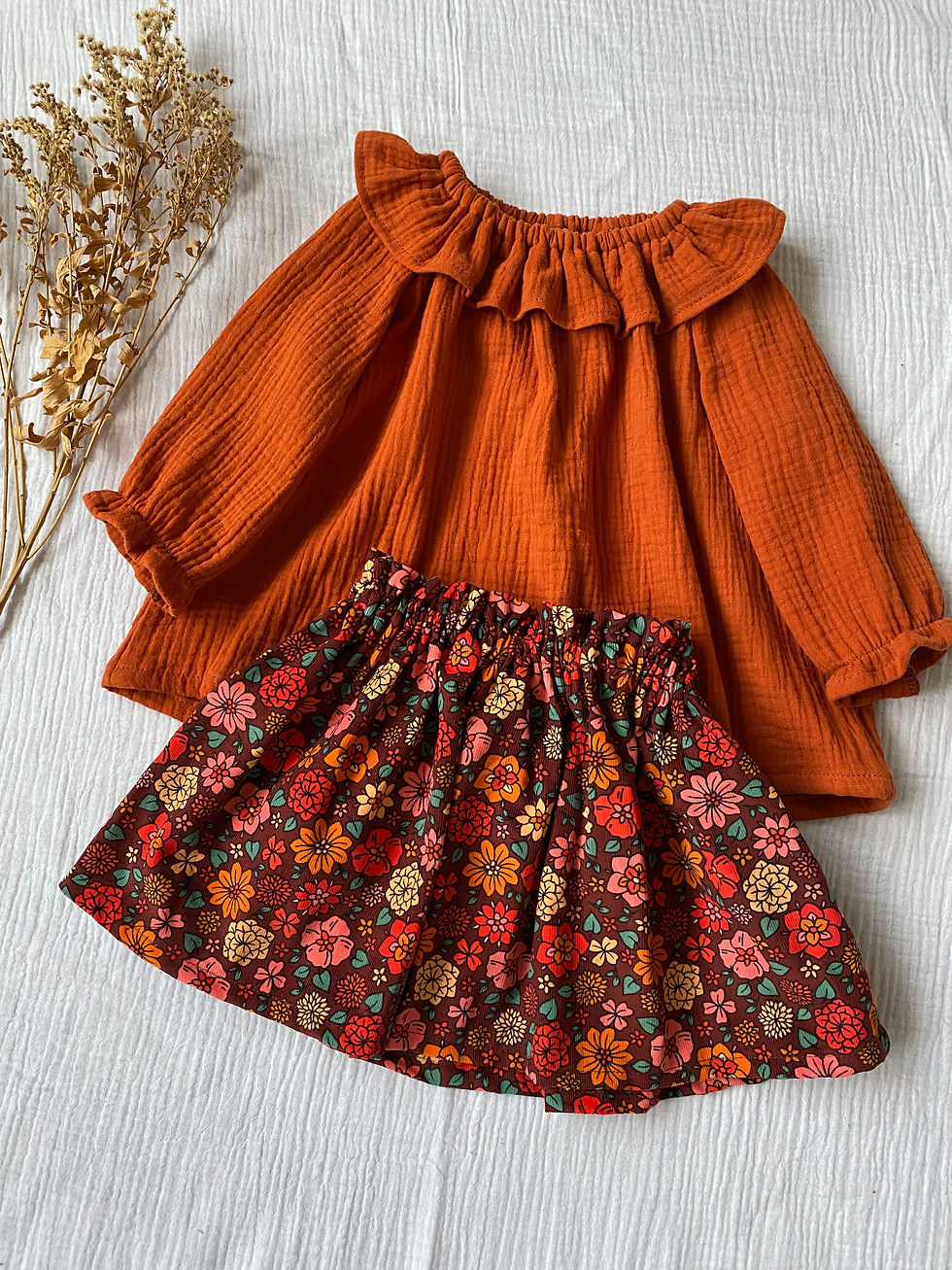 Miniature : Jupette velour et blouse rouille 