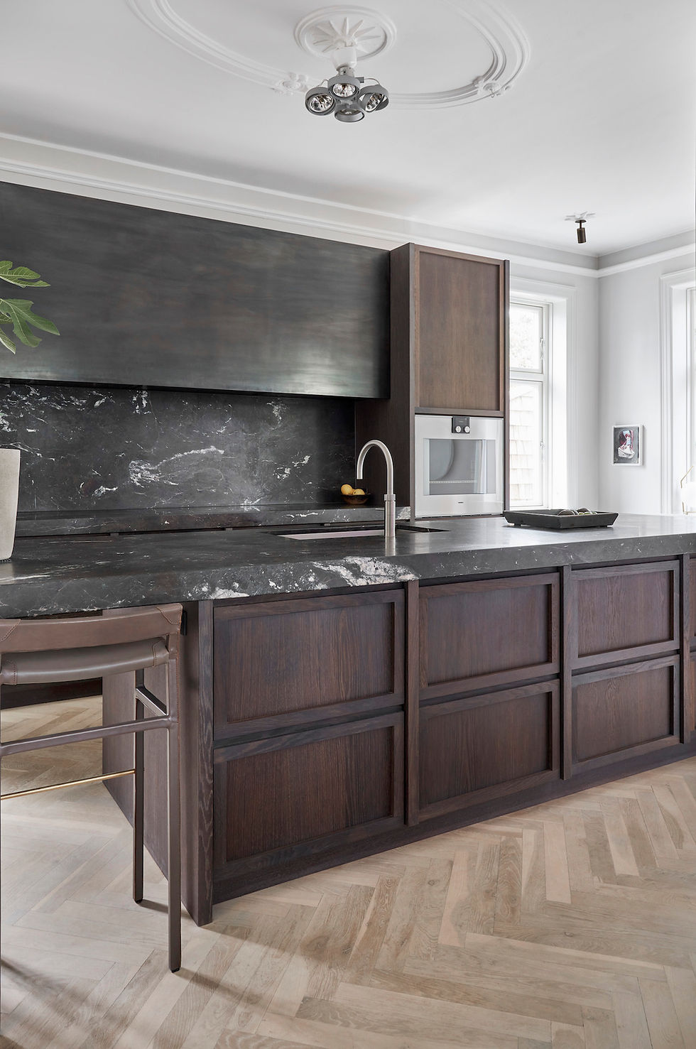 POST carptentry kitchen featuring clean Scandinavian design