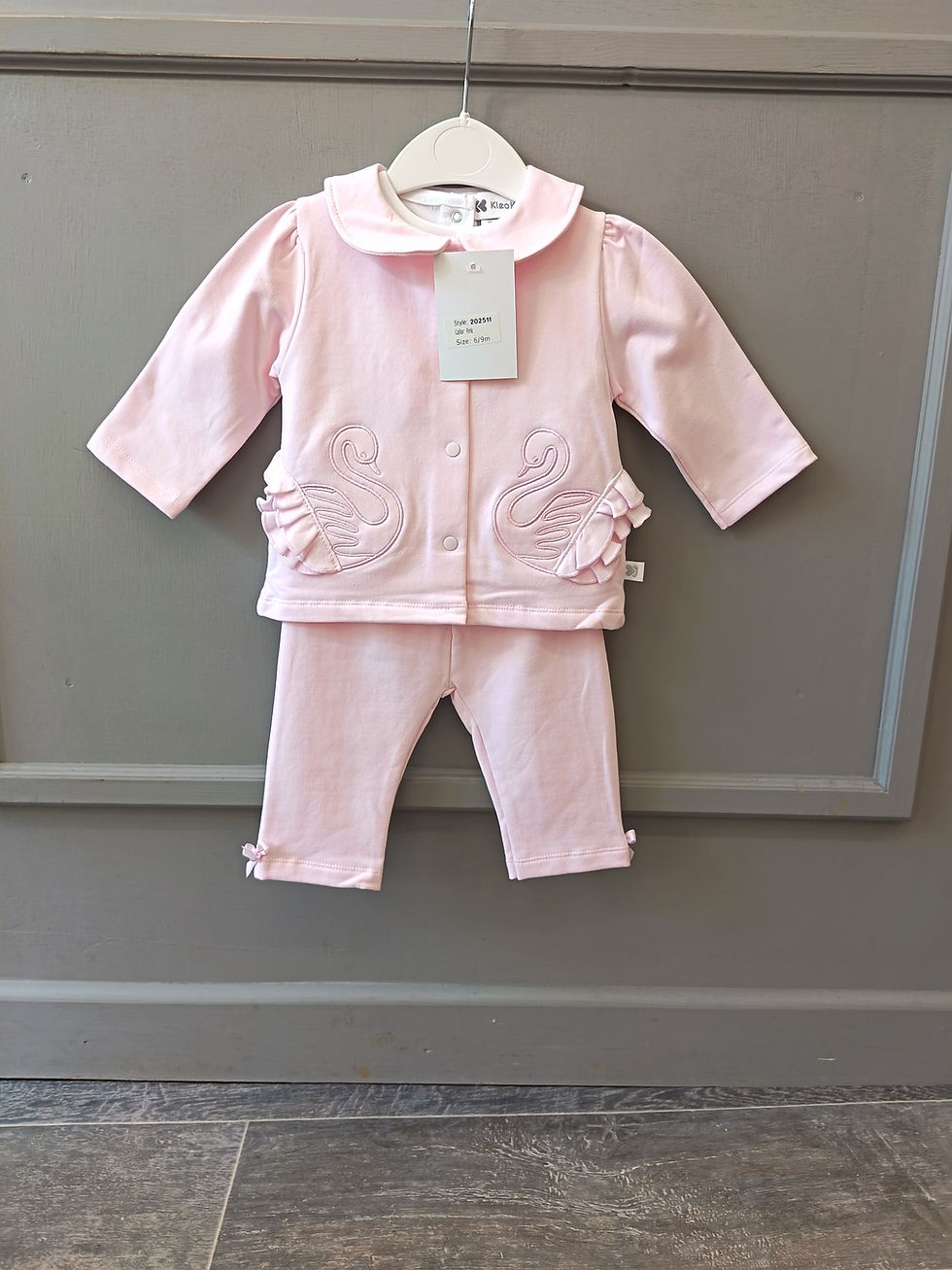 Thumbnail: Kleo kids 3 piece swan set 