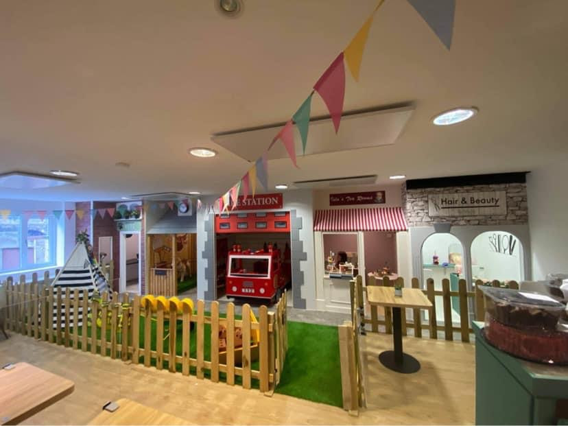 Leeds play village mural by Christine Jopling