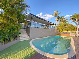 artificial grass broadbeach.jpg