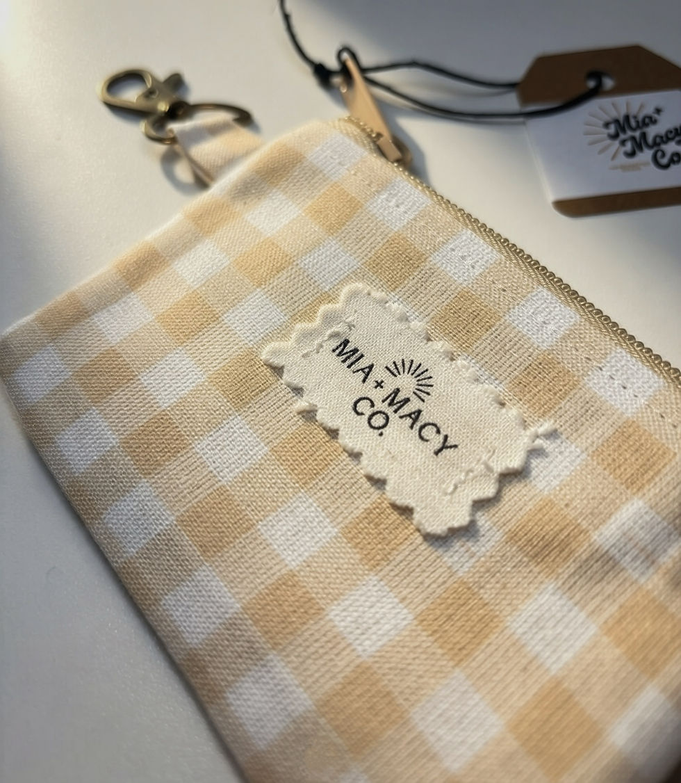 Thumbnail: Mini Zip Pouch (Soft Oat) 