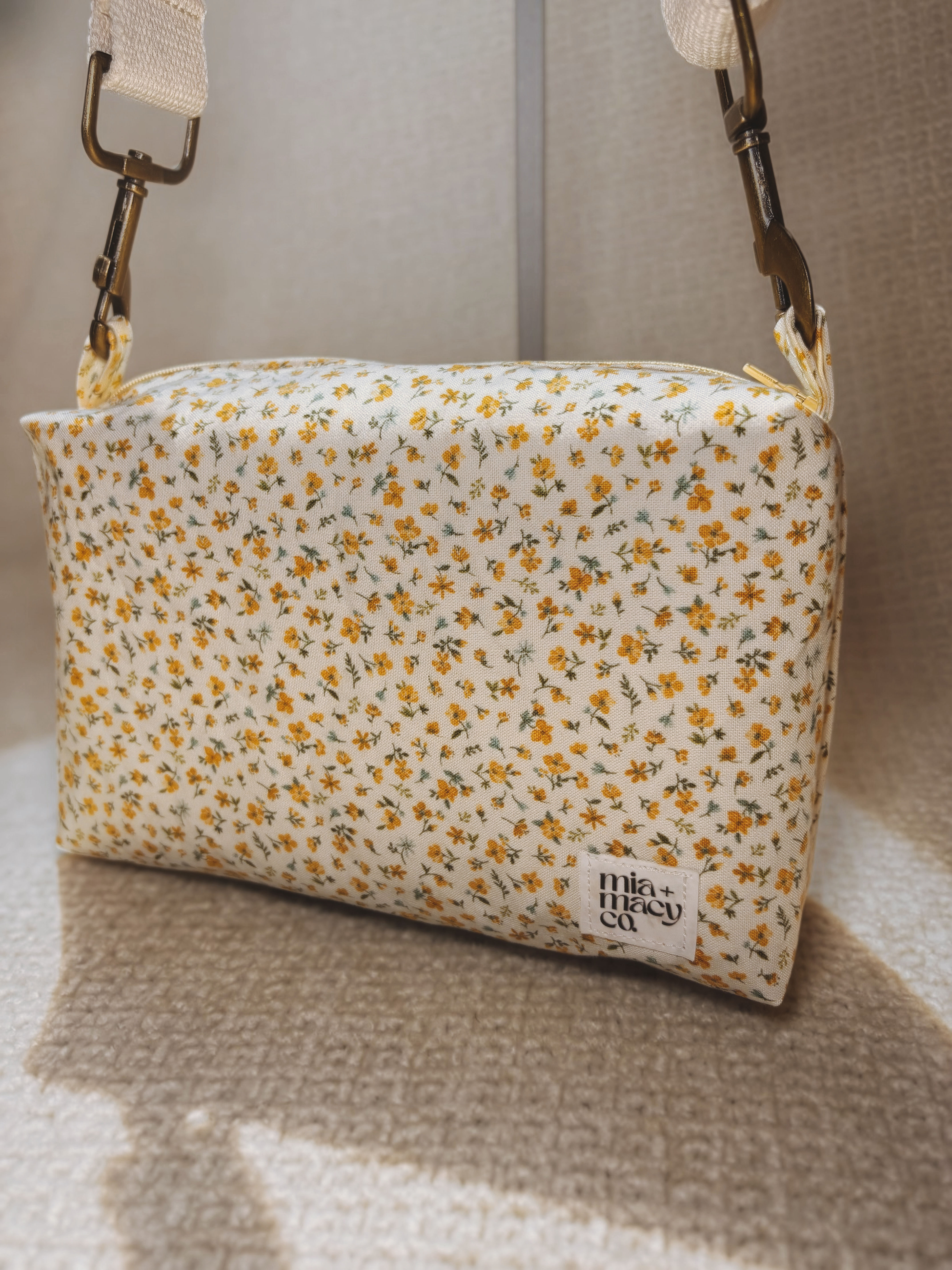 Crossbody/Shoulder Bag (Sunshine Petals)