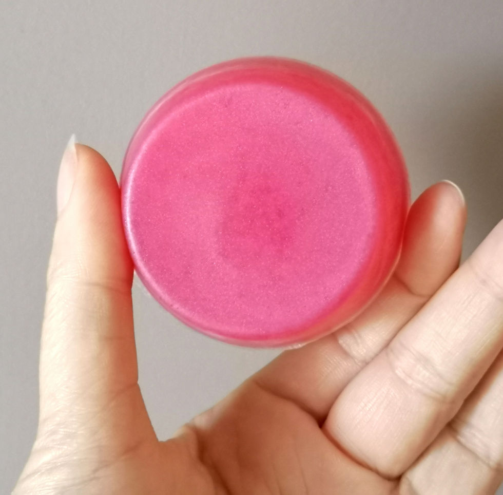 Miniature : Savon rondelle et loofah 