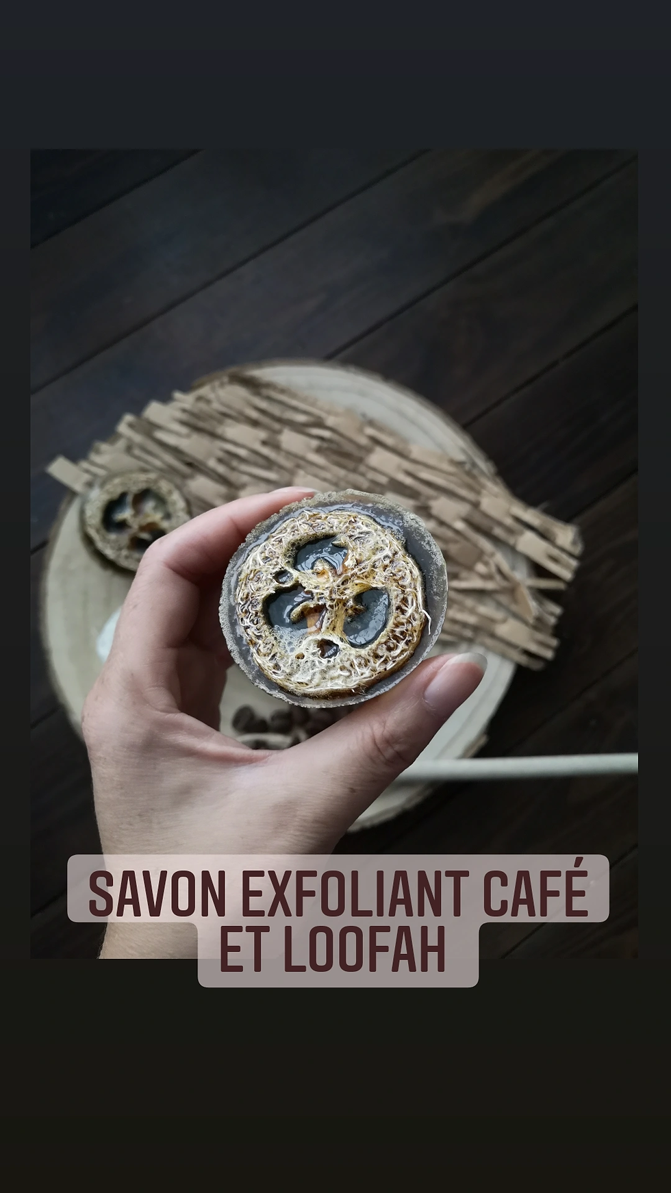 Miniature : Savon rondelle et loofah 