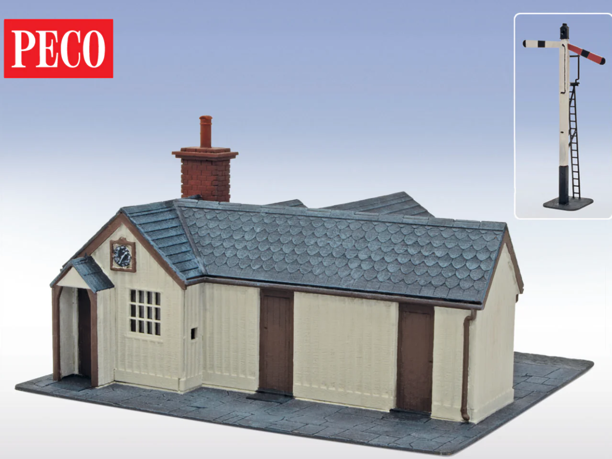 LK-218 Tan-Y-Bwlch Wooden Station Building