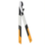 Yüksek dallara kolayca ulaşın! Fiskars PowerGear™ X ile budama işlerinizi kolaylaştırın.