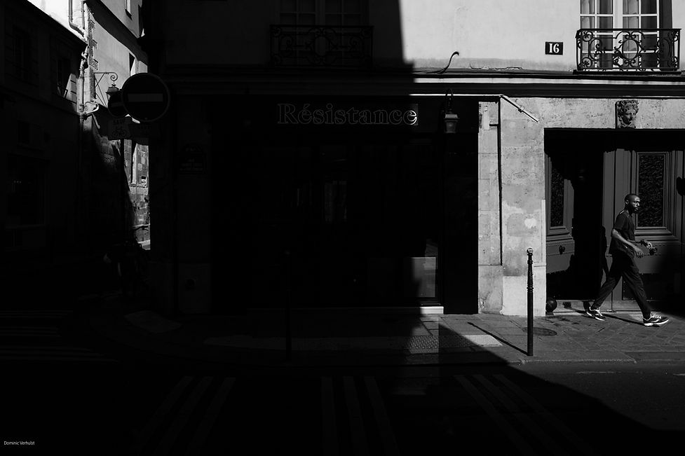 1721_Spot-On_Paris_BW_378.jpg
