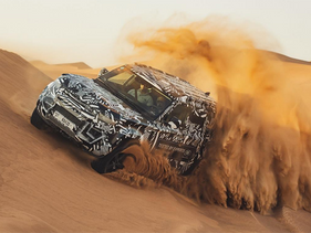 MOTOR | Cruz Roja lleva al límite el nuevo prototipo de Land Rover Defender