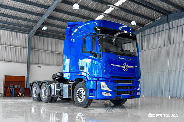 Reafirma su compromiso con el desarrollo del transporte comercial