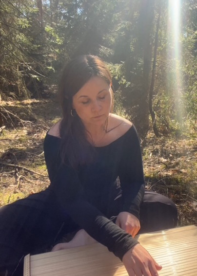 Tanja Hintze | Körpertambura