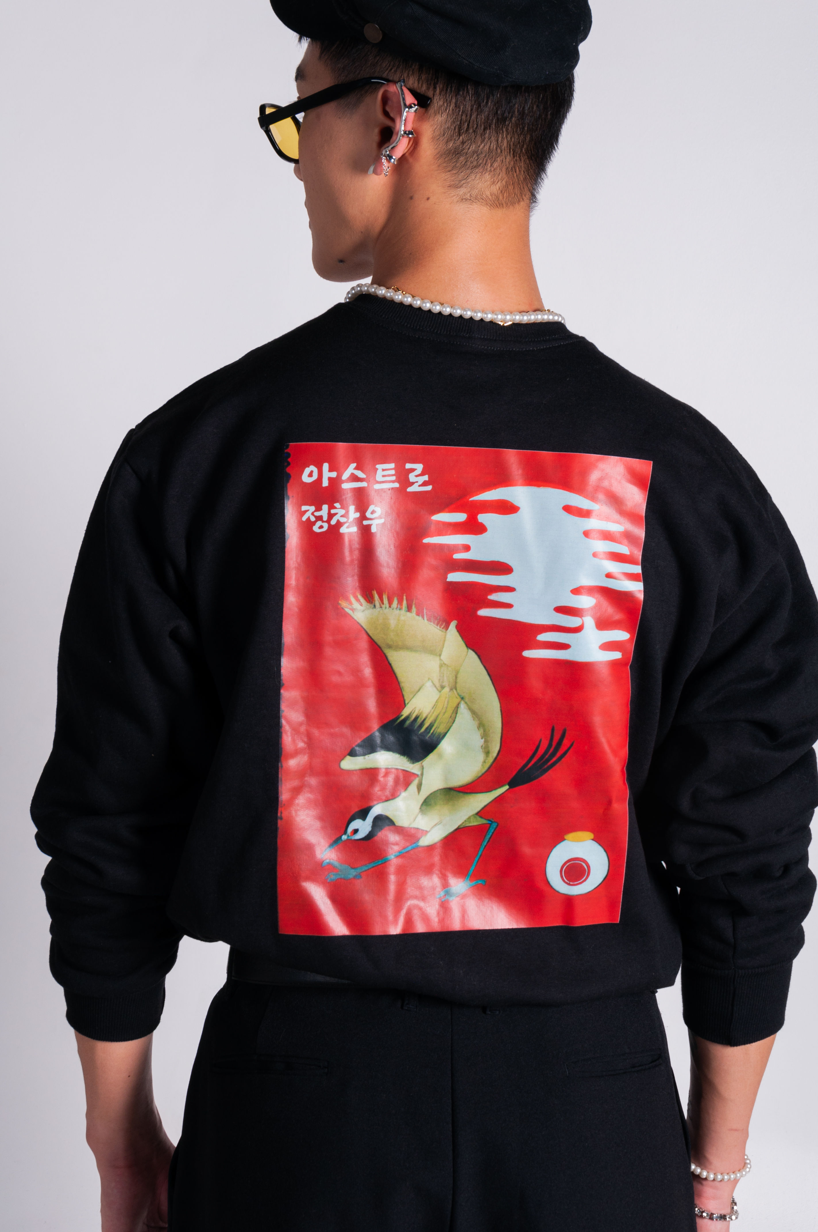 Pássaro Graphic Sweatshirt