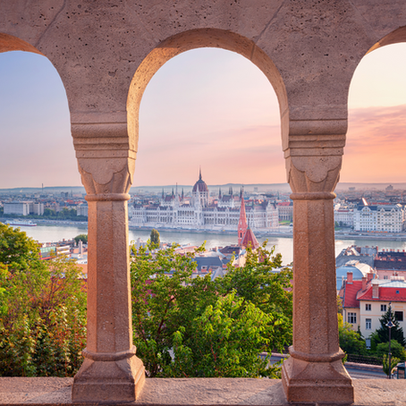 From Fairytale Castles to Grand Cathedrals: Danube’s Visual Treasures
