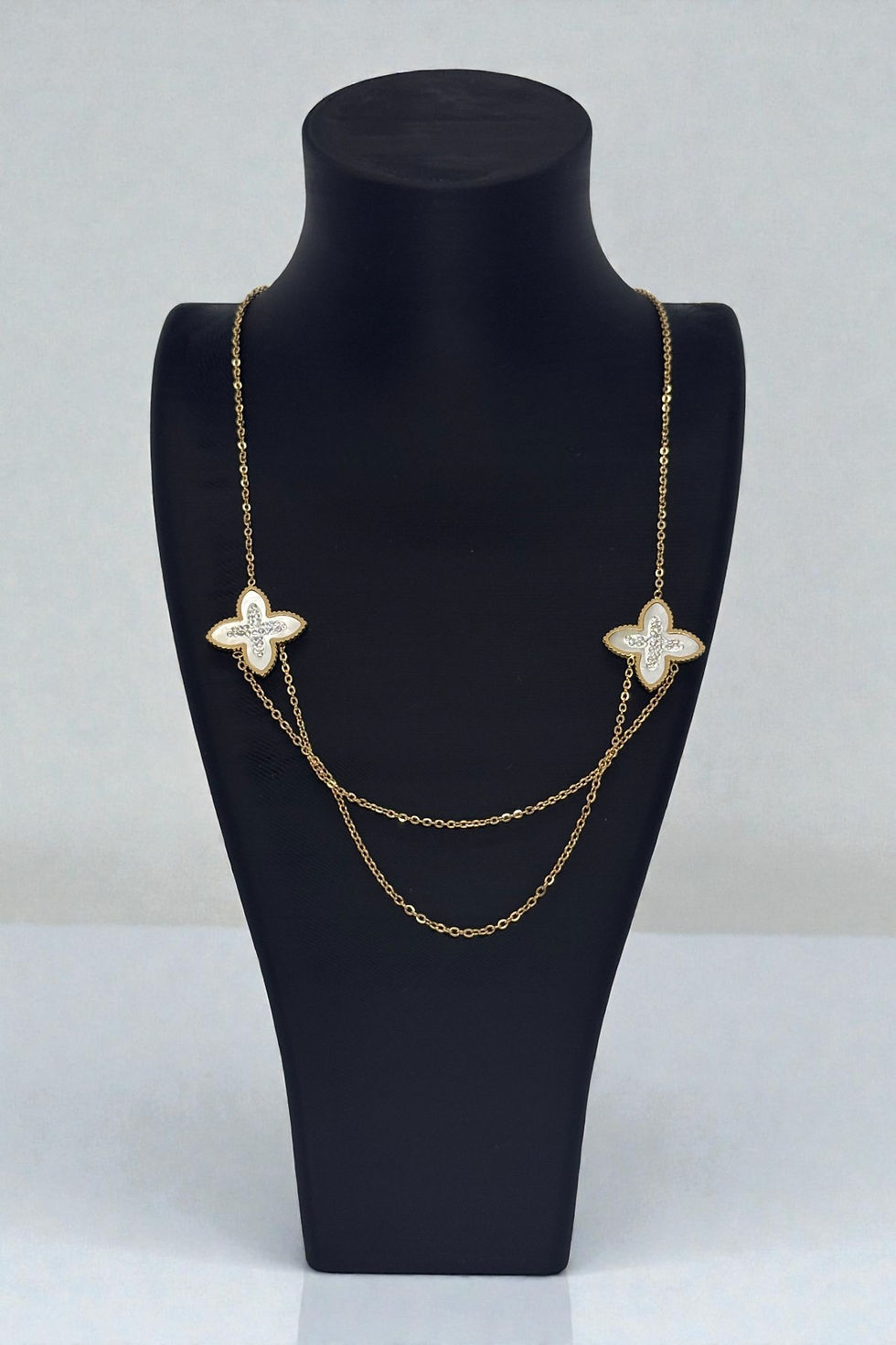 Küçük resim: Jewels of Hope Zirkon Taşlı Yıldız Figürlü Çelik Kadın Kolye 47 cm