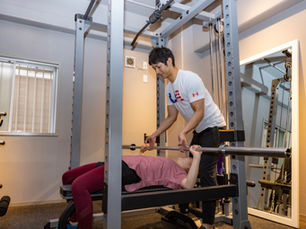 【心斎橋パーソナルジムシアルズで本気のダイエット】効果を実感できるパーソナルジムの選び方と成功の秘訣