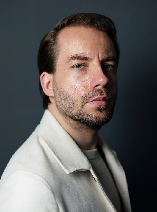 Geoffrey Alkemade headshot 2025 (1).png