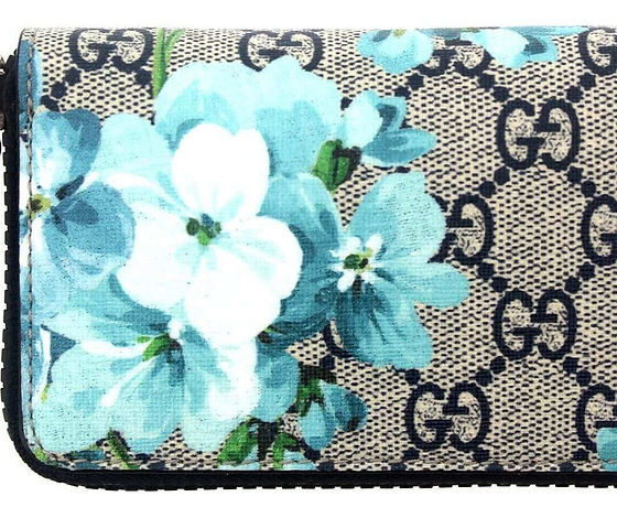 Gucci-Bloom-Gg-Supreme-Zip-Around-Wallet-546354-0-1_edited.jpg