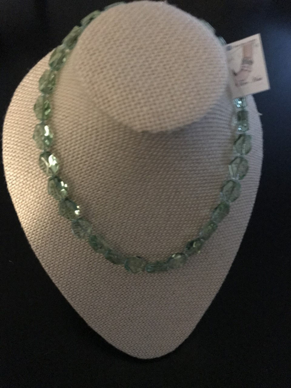 Beautiful necklace with Crytal stones