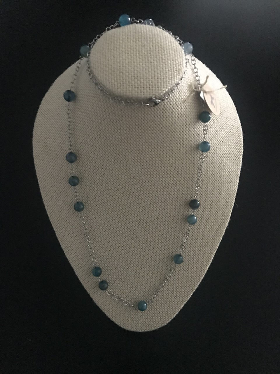 Great necklace with beautiful pieces of Aventurine stones