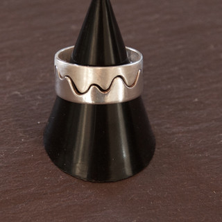 Wave ring Victoria Noyes.jpg