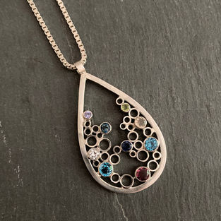 "Bubbles" pear-shaped pendant