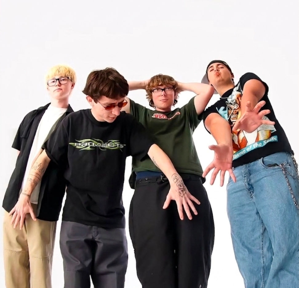 HALFWAY TO NEPTUNE RELEASES NEW SINGLE - "PASS THE TIME"