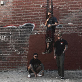 SUMMER OF PERIL RELEASES NEW SINGLE - "STRAY DOG"