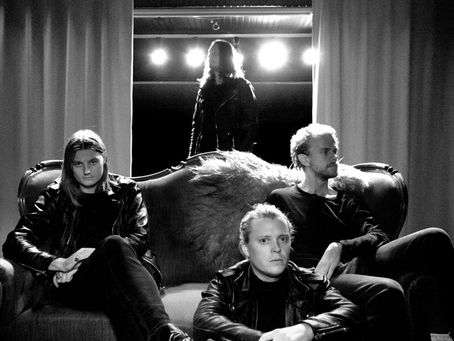 TRACK FEATURE: MARBLE MAMMOTH - "GLITCH"