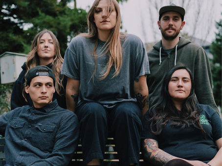 TRACK FEATURE: NEVERLYN - "SMOKE & MIRRORS"